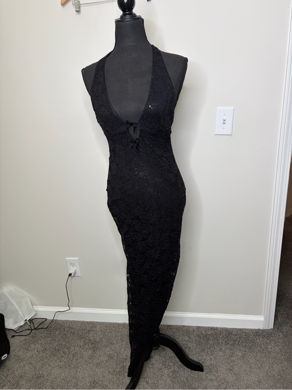 Black Lace sequin Halter open back low v neck slit Evening Dress club wear